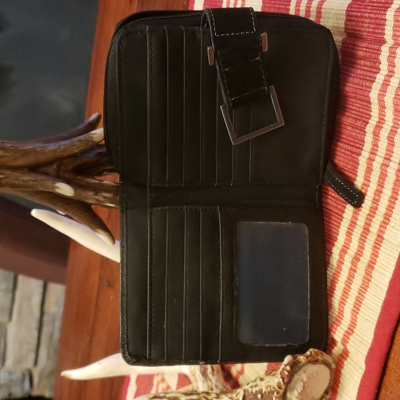 Small black leather foldable wallet - Picture 3 of 7